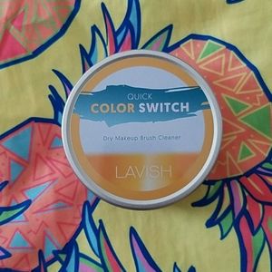 Lavish - Quick Color Switch Dry Brush Cleaner